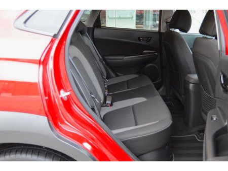 2020 Hyundai Kona 1.6 GDI Hybrid Executive €23,995 thumbnail