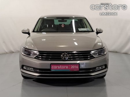 2016 Volkswagen Passat 2.0 TDI 150HP Comfortline €16,880 thumbnail