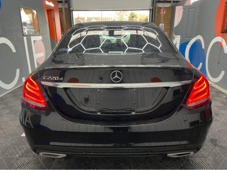 2016 Mercedes-Benz C Class - thumbnail 3