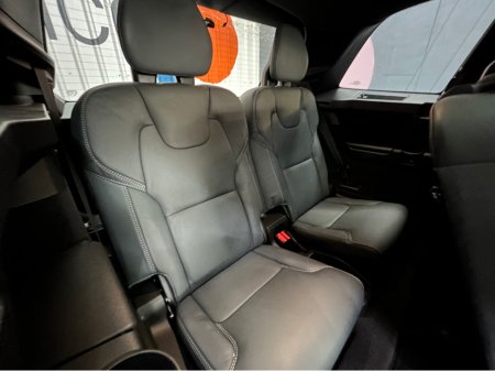 2022 Volvo XC90 - thumbnail 15
