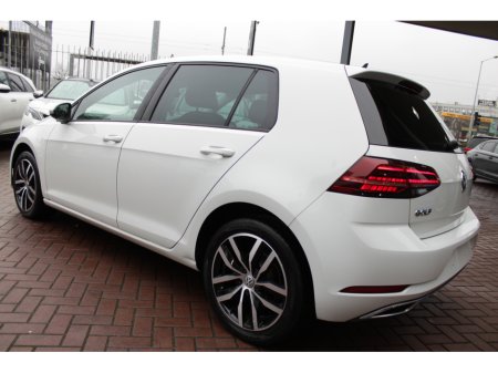 2019 Volkswagen Golf 1.4 TSI HIGHLINE PLUS AUTO  // UPGRADED ALLOYS // STUNNING CAR // BUY WITH CONFIDENCE AA AND SIMI APPROVED DEALER 2026 // FINANCE ARRANGED // ALL TRADE INS WELCOME // WELL WORTH VIEWING // €18,950 thumbnail