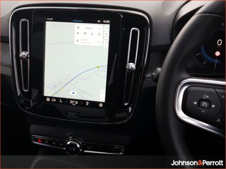 2025 Volvo EX40 82 kWh Extended Range Electric Ultra €49,900 thumbnail