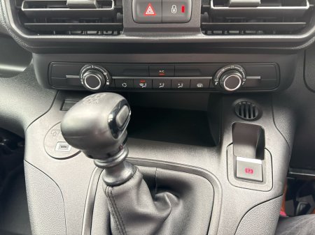 2026 Peugeot Partner - thumbnail 16