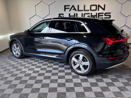 2021 Audi e-tron - view 3