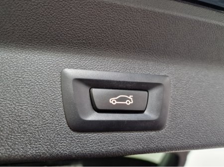 2022 BMW X3 30E M SPORT (PRO PACK / OYSTER LEATHER) X-DRIVE AUTOMATIC **ONE OWNER / TOP SPEC / 20" ALLOYS / APPLE CARPLAY / ADAPTIVE LED HEADLIGHTS / BMW M SEATBELTS / ELECTRIC BOOTLID /REVERSE CAMERA / SAT NAV** €49,900 thumbnail