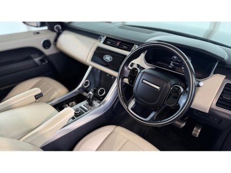 2022 Land Rover Range Rover Sport - view 3