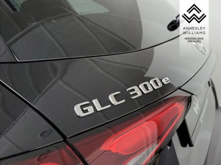 2025 Mercedes-Benz GLC Class - thumbnail 11