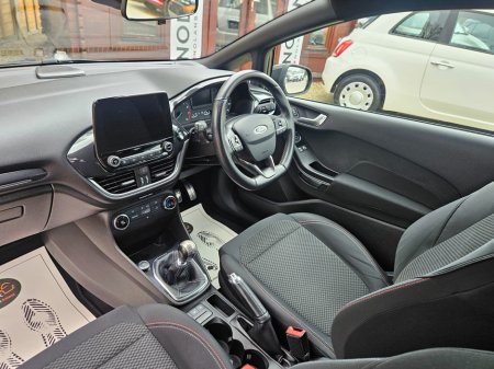 2018 Ford Fiesta - thumbnail 26