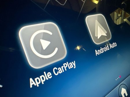 2026 Mercedes-Benz C Class C200 D AMG Line Edition + €70,152 thumbnail