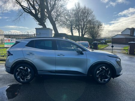 2022 Kia Sportage 1.6 CRDi SCR MHEV 136 ps 6iMT GT Line €29,500 thumbnail