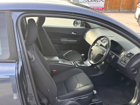 2011 Volvo C30 - thumbnail 9