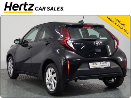 2023 Toyota Aygo X - thumbnail 2