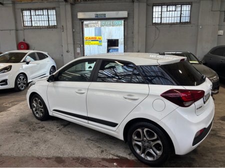 2021 Hyundai i20 - thumbnail 8