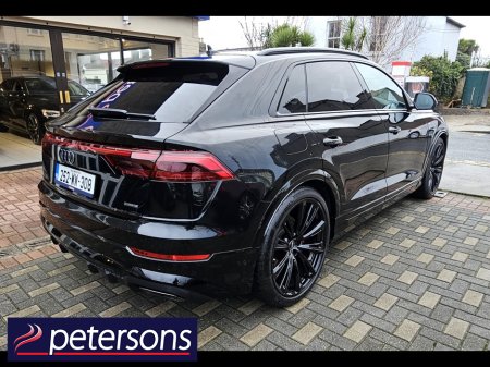 2025 Audi Q8 490PS QUATTRO S-LINE AUTOMATIC - PANORAMIC ROOF €104,950 thumbnail