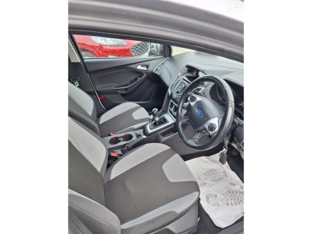 2014 Ford Focus 1.6 TDCI ZETEC 113BHP 5DR €7,995 thumbnail