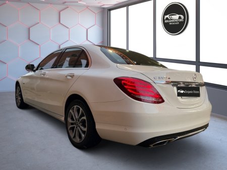 2018 Mercedes-Benz C Class C 350 E A/T Avantgarde €21,450 thumbnail
