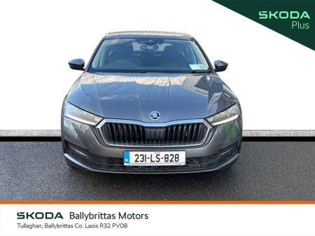 2023 Skoda Octavia - thumbnail 9