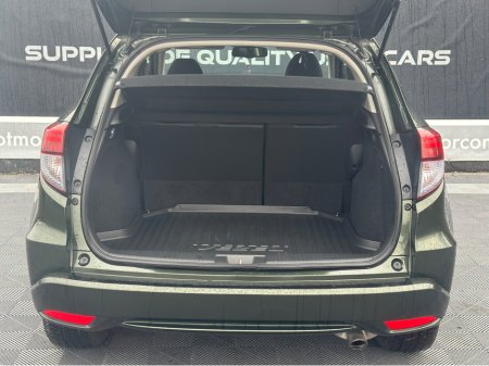 2014 Honda Vezel Automatic €13,950 thumbnail