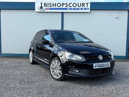 2015 Volkswagen Polo - thumbnail 2