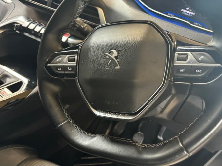 2022 Peugeot 5008 - thumbnail 15