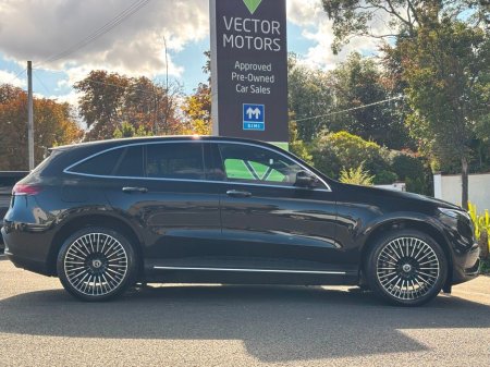 2023 Mercedes-Benz EQC SUNROOF 400 AMG LINE PREMIUM 4MATIC €40,995 thumbnail