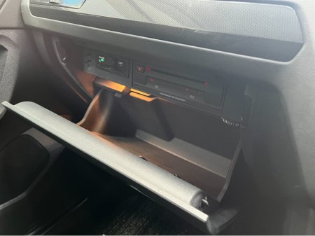 2019 Volkswagen Tiguan - thumbnail 19