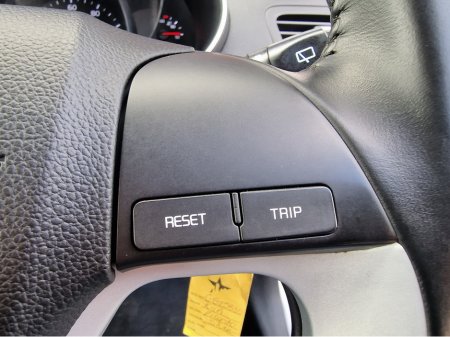 2017 Kia Picanto - thumbnail 17