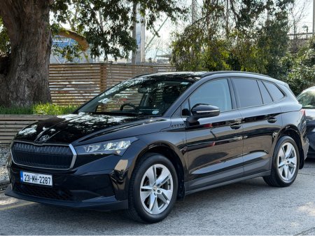 2023 Skoda Enyaq - thumbnail 2