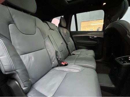 2022 Volvo XC90 - thumbnail 13