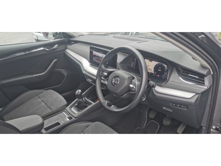 2023 Skoda Octavia - thumbnail 15