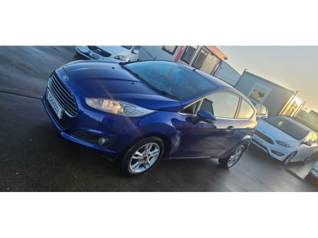 2014 Ford Fiesta ZETEC 1.2 petrol 3dr low miles €5,995 thumbnail