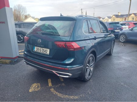 2024 Volkswagen Tiguan - thumbnail 3