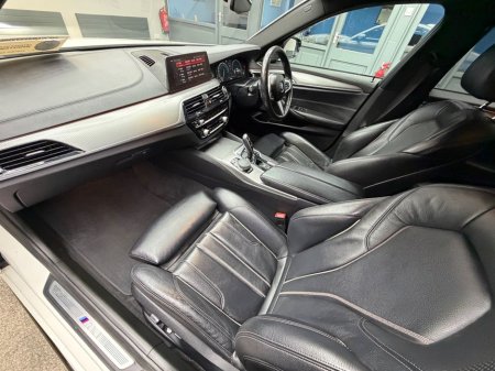 2019 BMW 5 Series - thumbnail 28