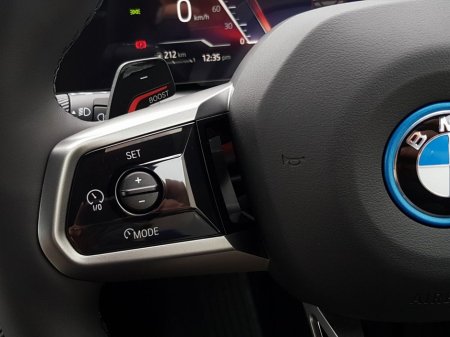 2026 BMW X3 xDrive30e M Sport thumbnail