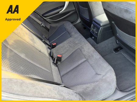 2017 BMW 1 Series - thumbnail 11