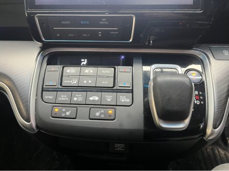 2021 Honda Stepwagon €31950 2021 HONDA STEPWAGON EHEV EX G SPADA SENSING 2.0 AUTOMATIC / CRUISE CONTROL / 360° PARKING CAMERA / 7 SEATS / AUTOMATIC DOORS €31,950 thumbnail