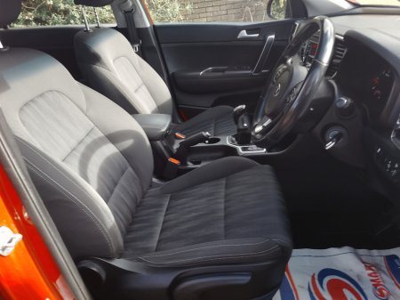 2017 Kia Sportage LX 5DR €13,700 thumbnail