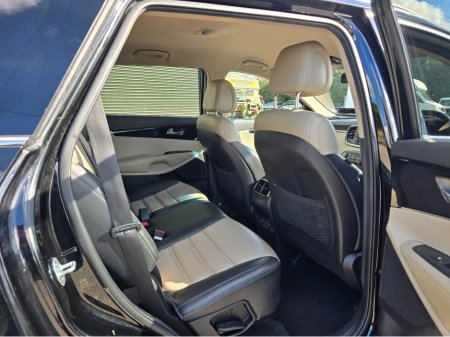 2016 Kia Sorento PLATINUM 4X2 5DR €15,450