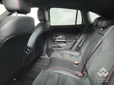 2021 Mercedes-Benz EQA EQA250 AMG Line 66.5 kWh €32,950 thumbnail