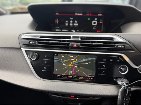 2018 Citroen Grand C4 Picasso FEEL BLUEHDI 120 EA EAT6 4DR AUTO €16,950 thumbnail