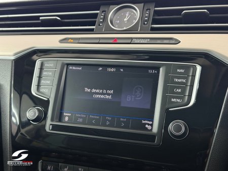 2017 Volkswagen Passat - thumbnail 30