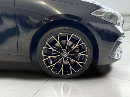 2020 BMW 1 Series - photo 6