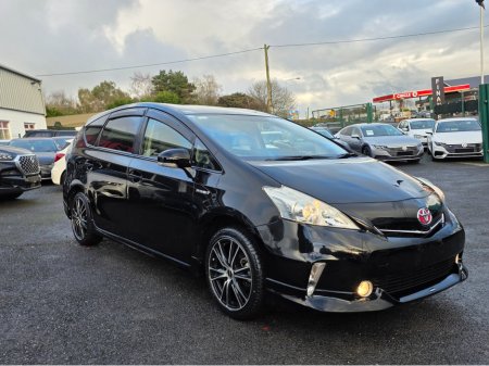 2013 Toyota Prius Alpha (7 Seater) - SELF CHARGING HYBRID -ALLOYS - REVERSE CAMERA -SIMI DEALER - LOW ROAD TAX BAND €13,450 thumbnail