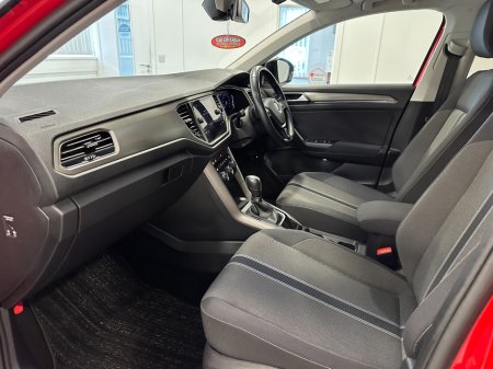 2021 Volkswagen T-Roc - thumbnail 33