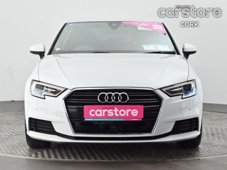 2018 Audi A3 - thumbnail 8