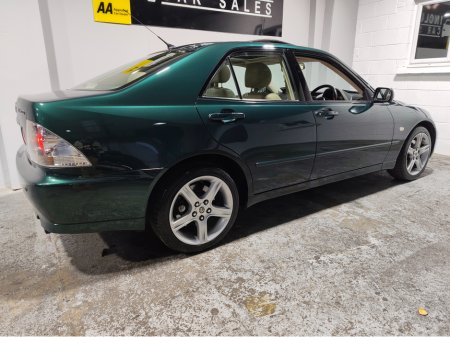 2001 Lexus IS 200 2.0 IS200 SE 4DR €9,995 thumbnail
