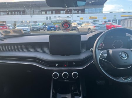 2024 Skoda Superb - thumbnail 8