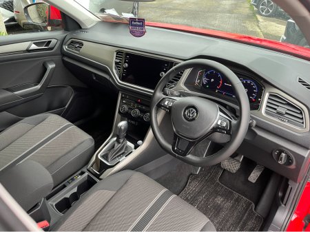 2021 Volkswagen T-Roc STYLE AUTOMATIC 2.0 DIESEL //LOW MILES//REVERSE CAMERA//KEYLESS ENTRY//ADAPTIVE CRUISE CONTROL// €25,950 thumbnail