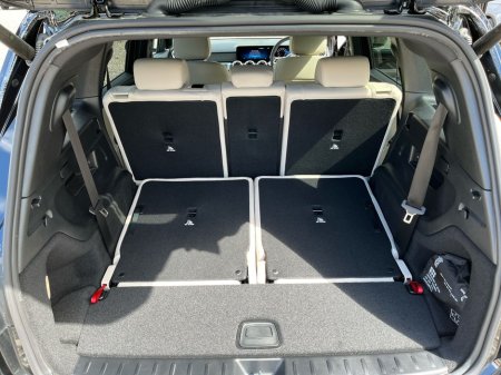 2025 Mercedes-Benz GLB 200 Progressive Plus 7 Seater SUV *Saving €12,779 from New* €58,950 thumbnail