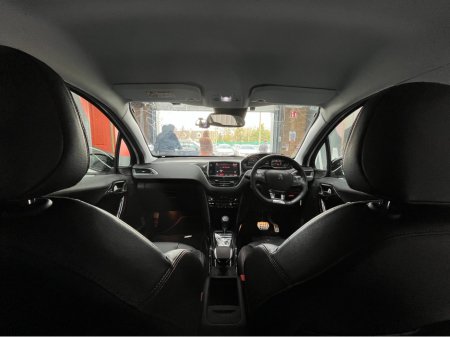 2020 Peugeot 2008 - thumbnail 14